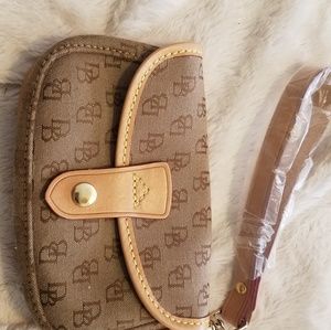 Dooney and Burke wristlet